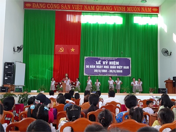 van nghe.jpg
